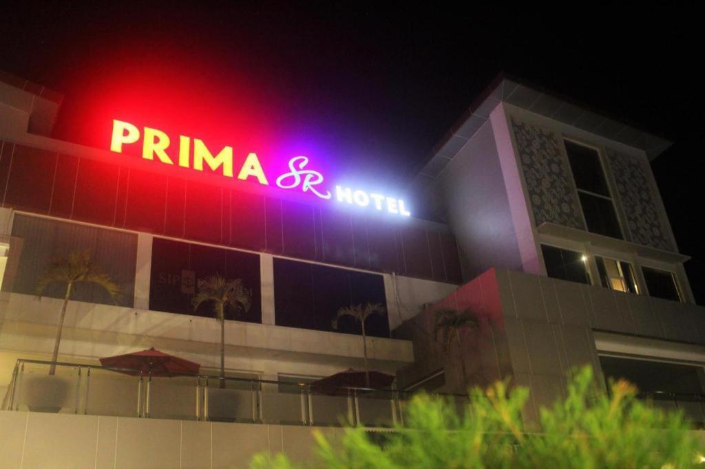 Prima Sr Hotel & Convention Yogyakarta Sleman  Ngoại thất bức ảnh