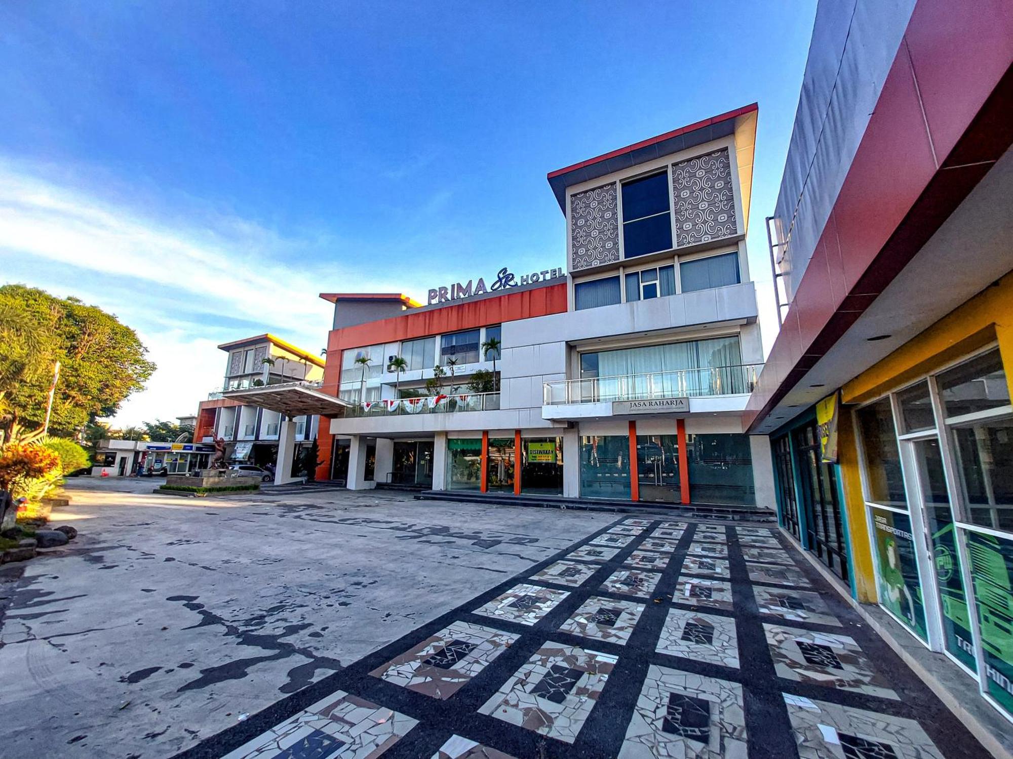 Prima Sr Hotel & Convention Yogyakarta Sleman  Ngoại thất bức ảnh