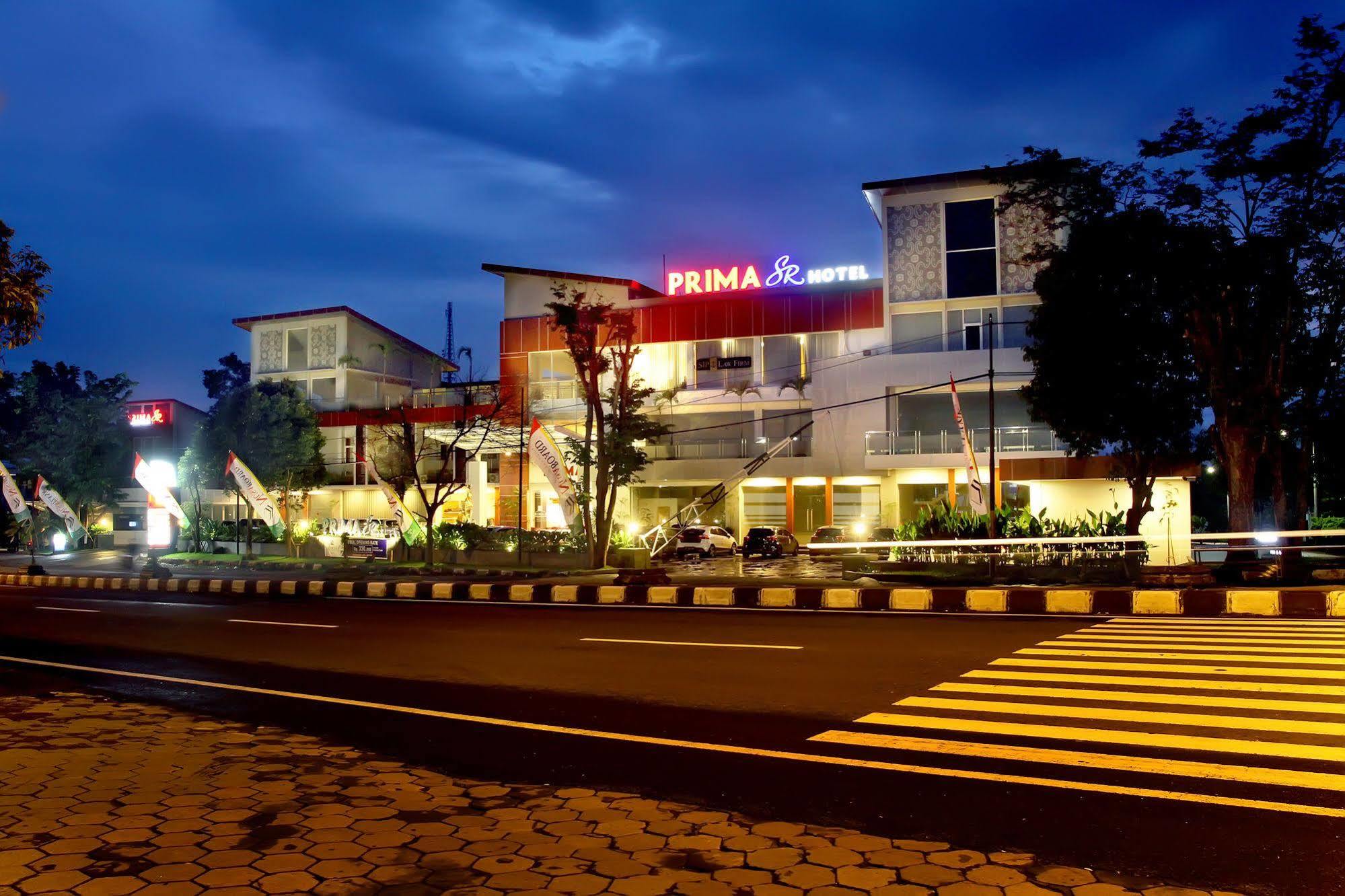 Prima Sr Hotel & Convention Yogyakarta Sleman  Ngoại thất bức ảnh