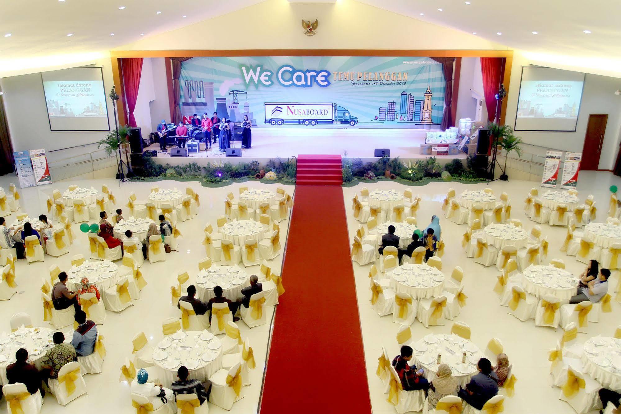 Prima Sr Hotel & Convention Yogyakarta Sleman  Ngoại thất bức ảnh